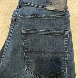 Lucky Brand 110 Skinny Denim